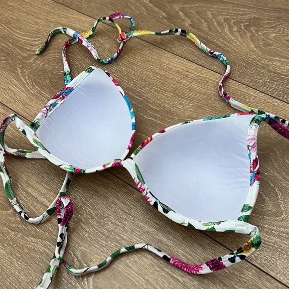 Bikini - Top - Picture 3 of 4